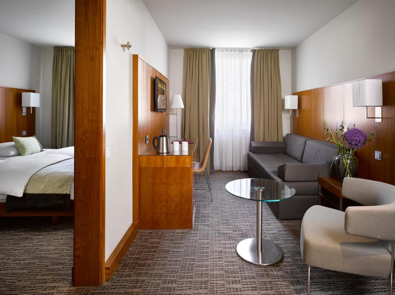 K+K Hotel Am Harras München Eksteriør bilde